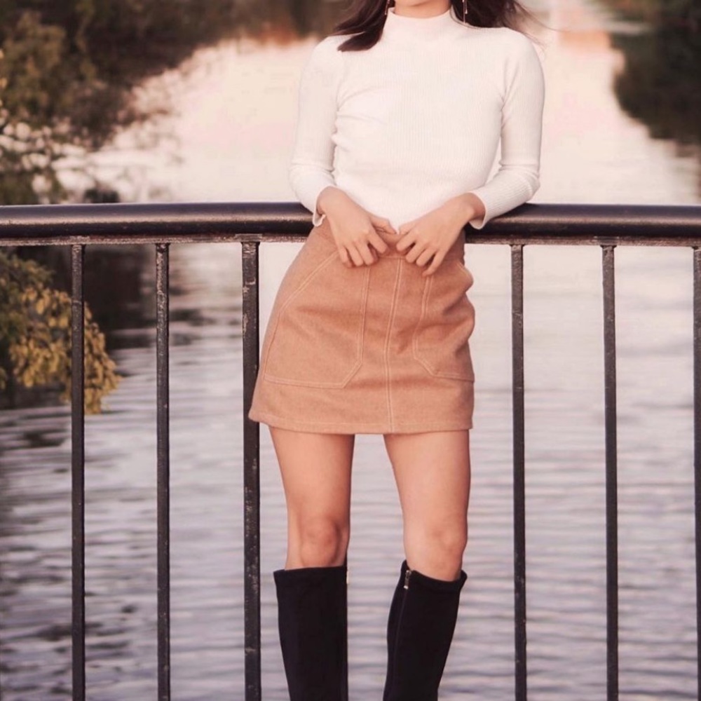 Bershka wool tan mini winter skirt